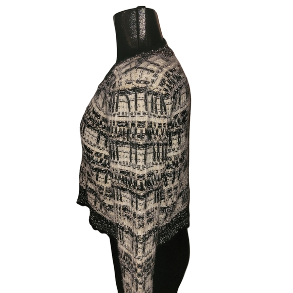 House of Harlow 1960 Black and Cream Texture Knit Cropped Sweater L - Picture 5 of 7